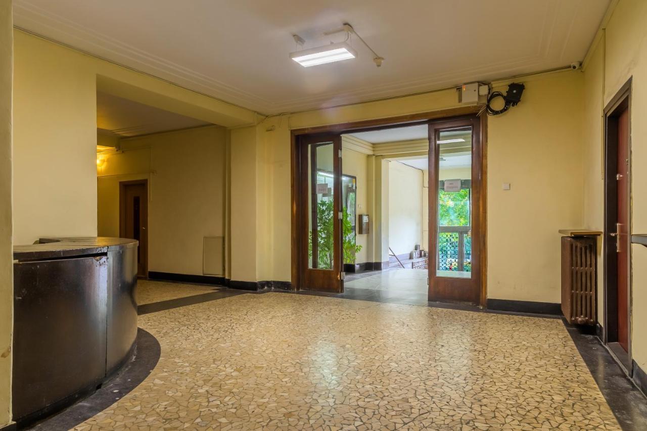 شقة Panoramic Cismigiu Park بوخارست المظهر الخارجي الصورة